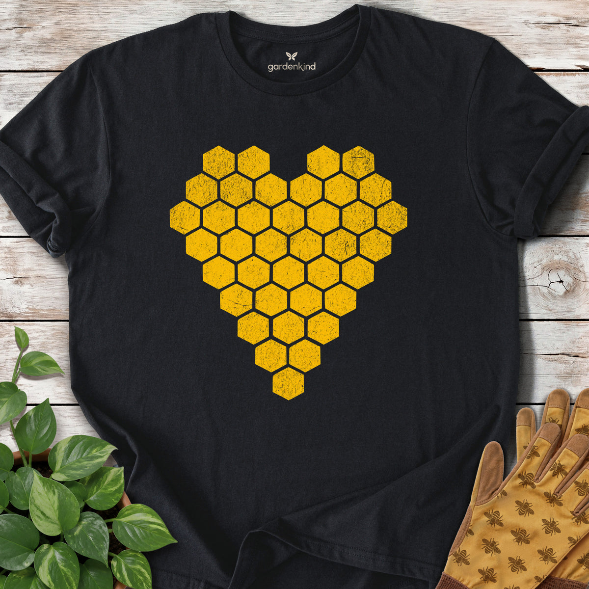 Honeycomb Heart Tee, Black