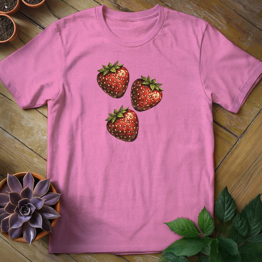 Strawberries Tee T-Shirt Azalea / S