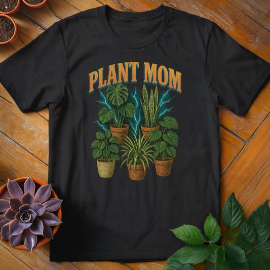 Vintage Plant Mom Tee T-Shirt Black / S