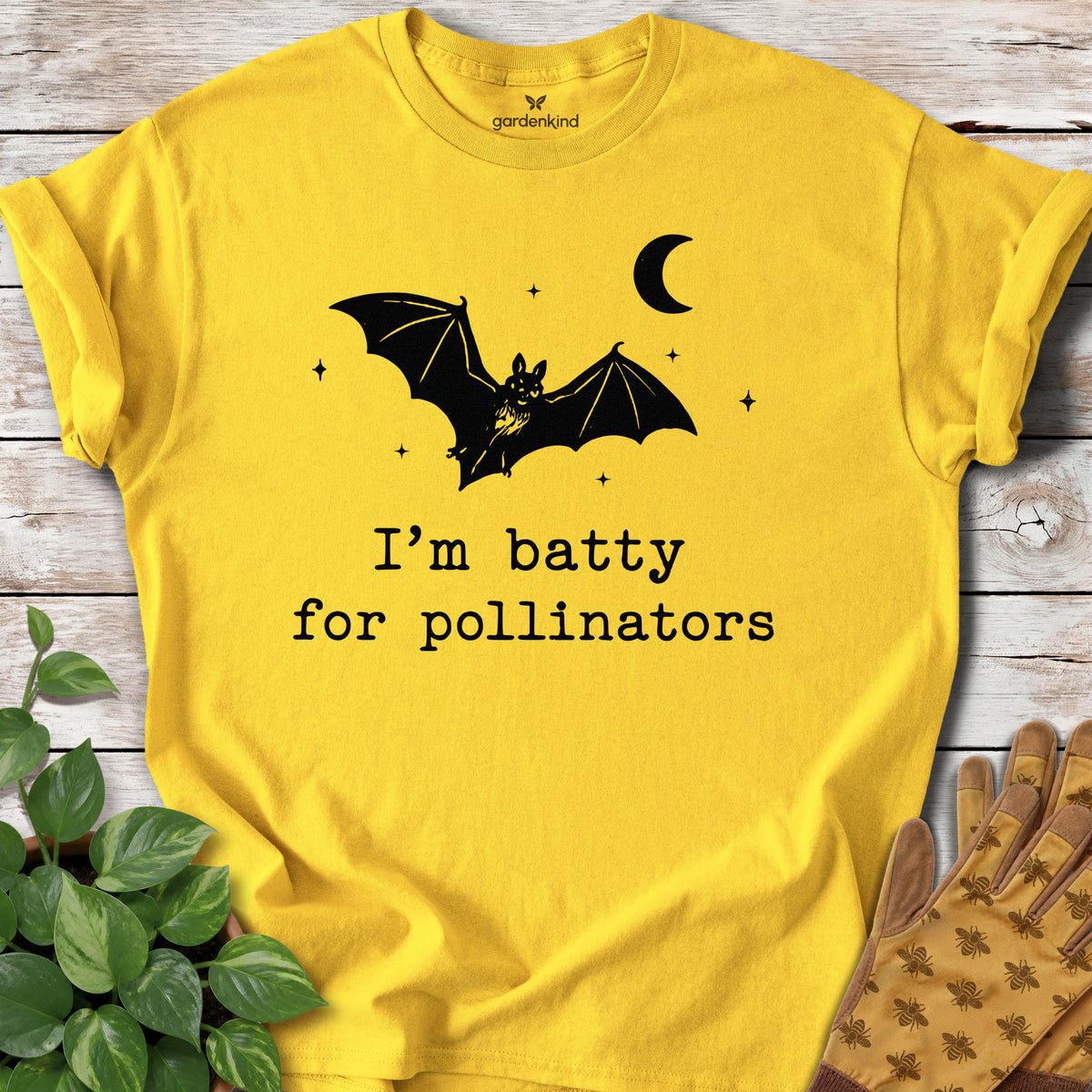 Batty for Pollinators Tee, Daisy