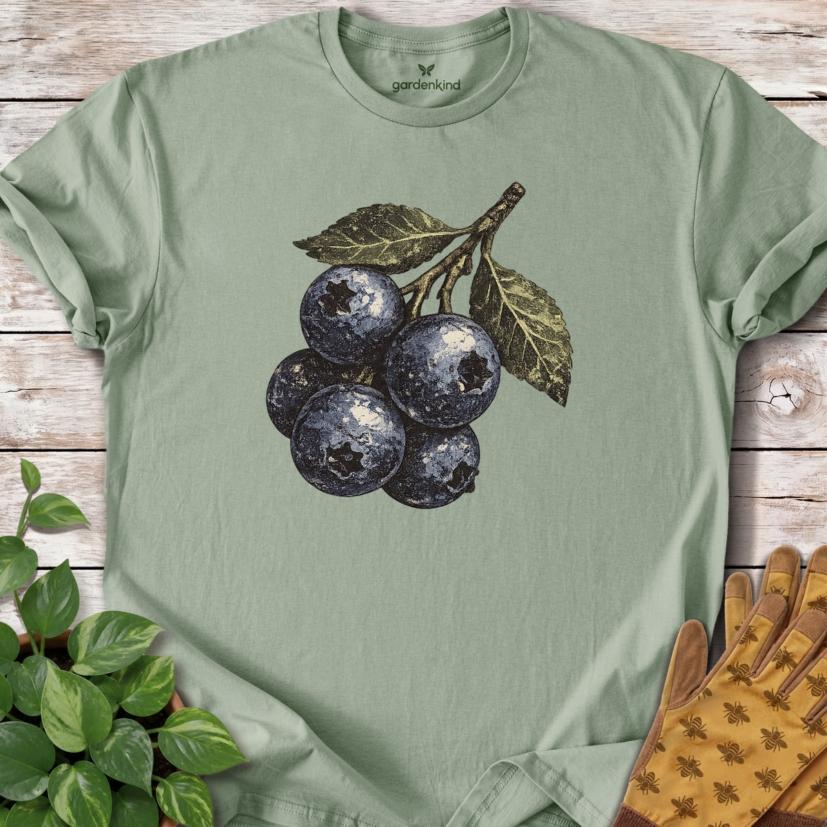 Blueberries Tee, Sage