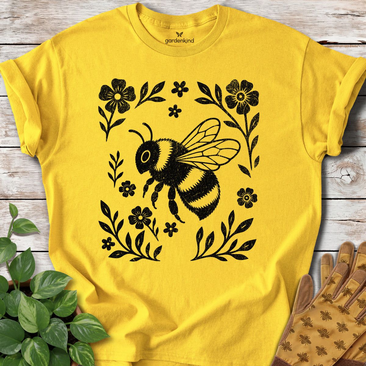 Bumblebee Tee, Daisy