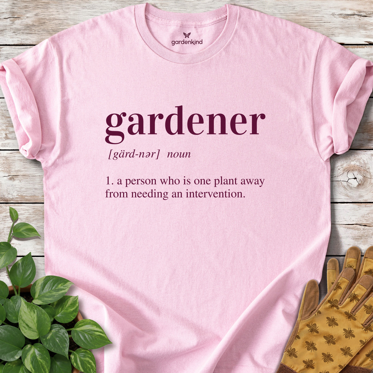 Gardener Definition Tee, Light Pink