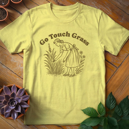 Go Touch Grass Tee T-Shirt Cornsilk / S