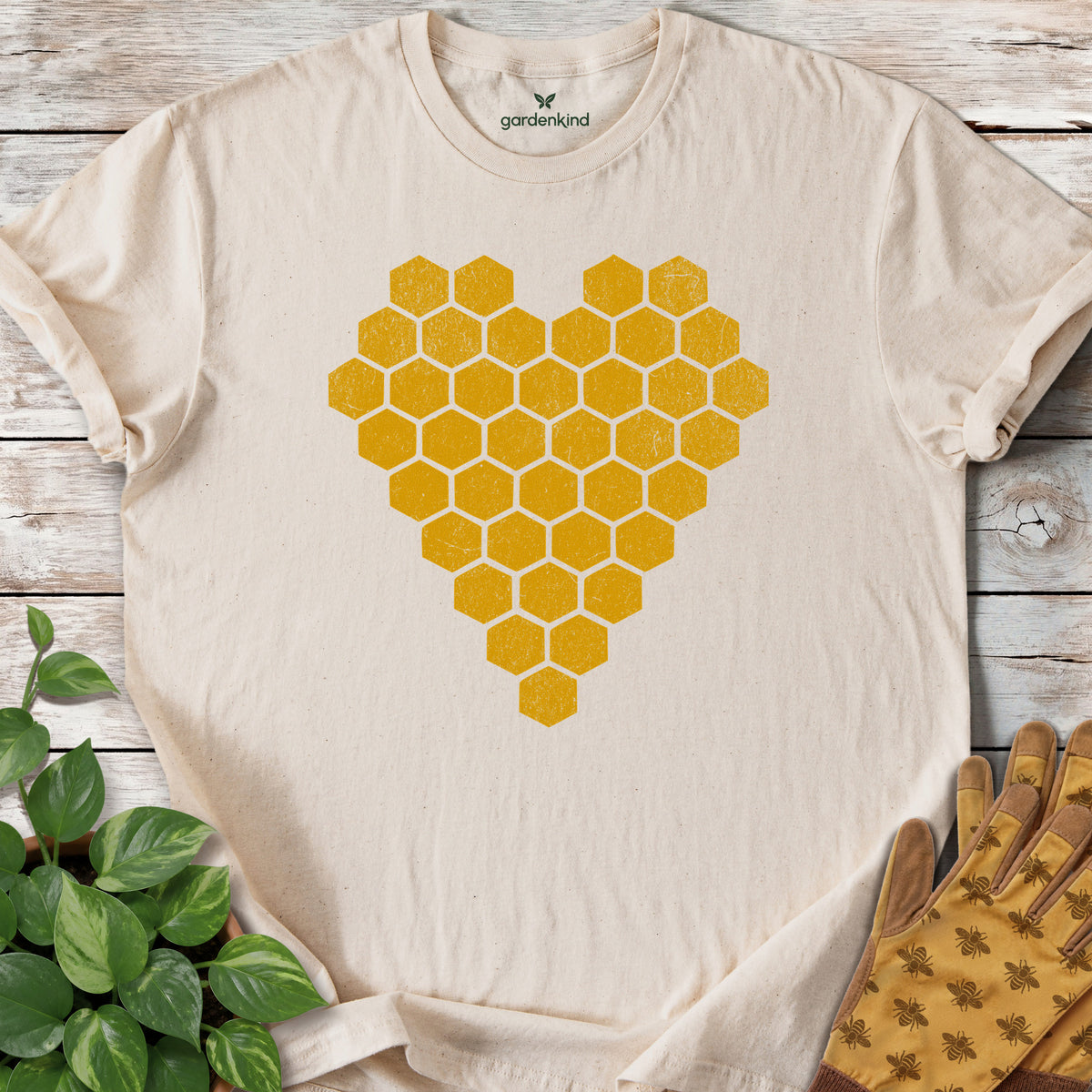 Honeycomb Heart Tee, Natural