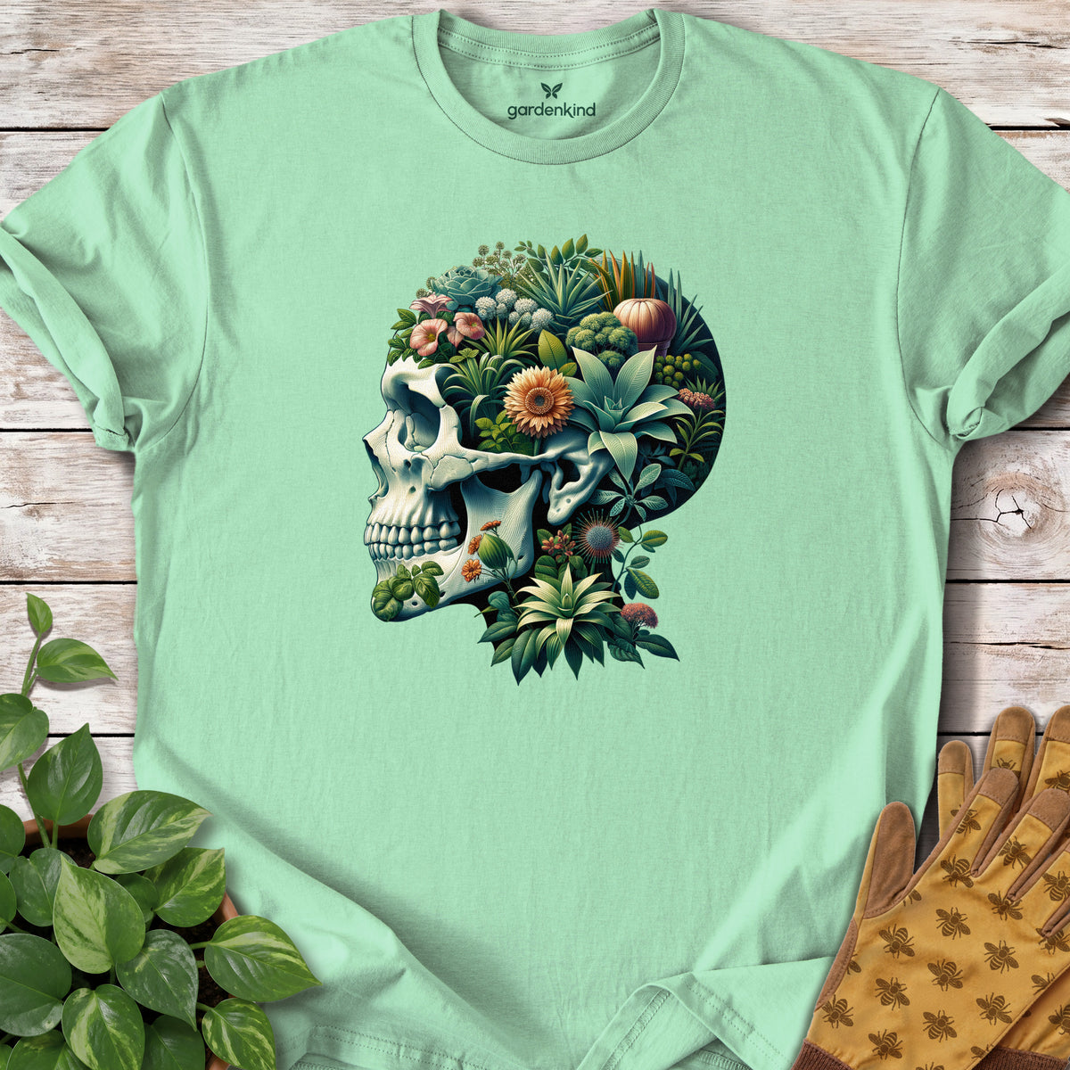 Plant Skull Tee, Mint Green