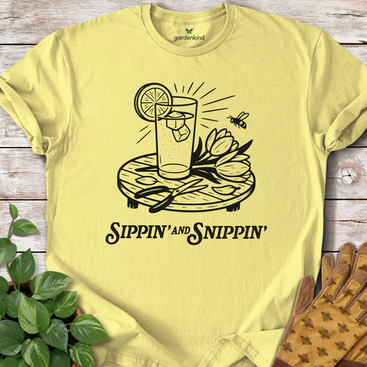 Sippin' and Snippin' Tee, Cornsilk